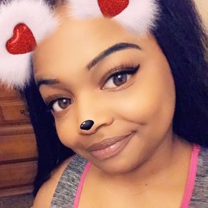 Meet your Posher, Shatori